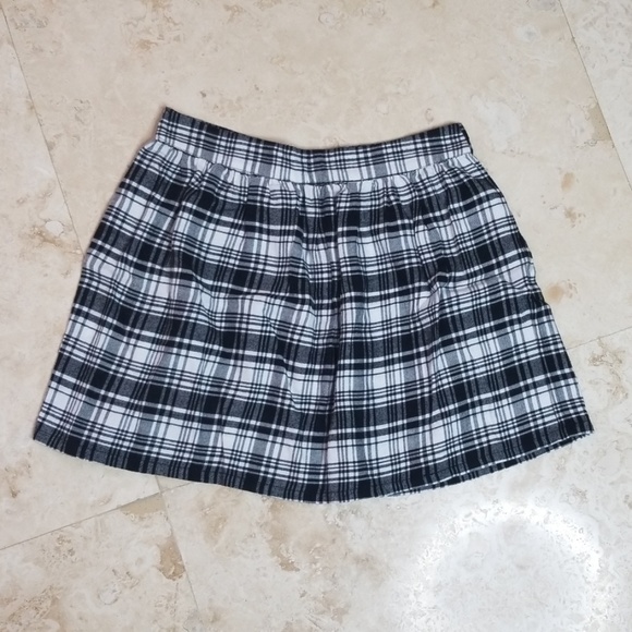 Forever 21 Dresses & Skirts - 4/$15 FOREVER 21 plaid skirt
